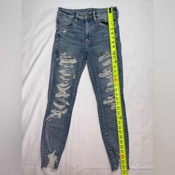American Eagle Size 6 Short Medium Wash Distressed High Rise Jegging Jeans - Picture 2 of 11